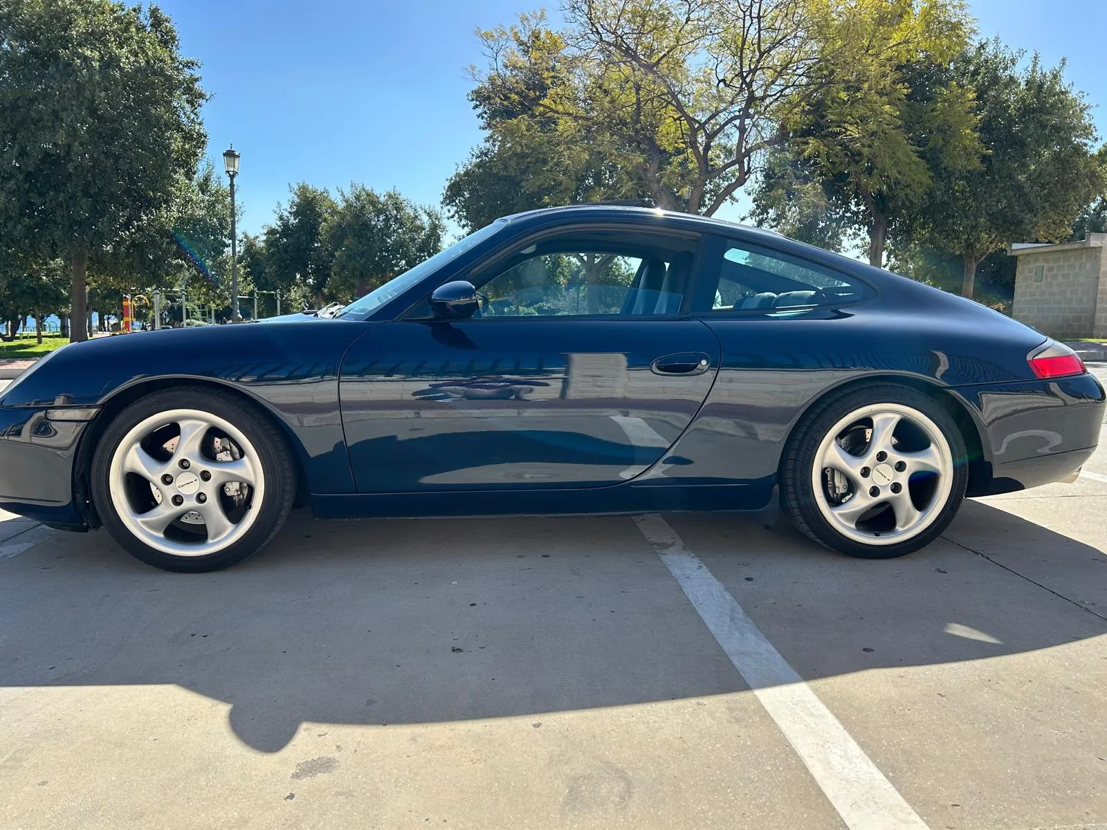 Porsche 911 996 Carrera 4 Etiqueta C
