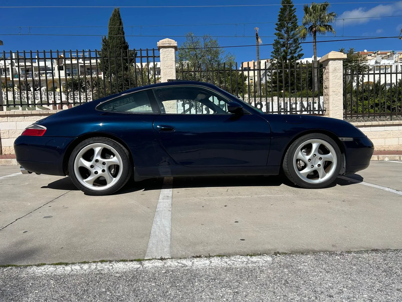 Porsche 911 996 Carrera 4 Etiqueta C