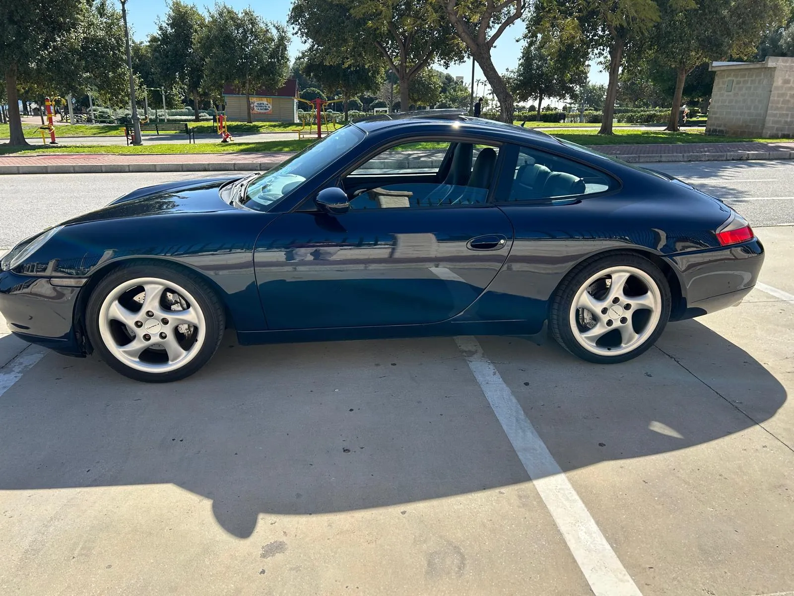 Porsche 911 996 Carrera 4 Etiqueta C