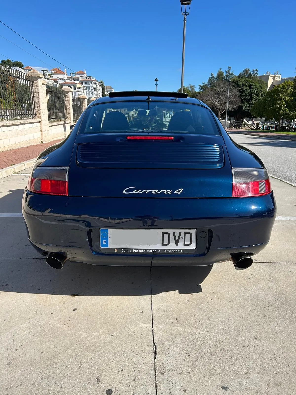 Porsche 911 996 Carrera 4 Etiqueta C